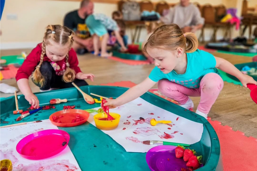 Mini Mess Makers - Trebah Garden