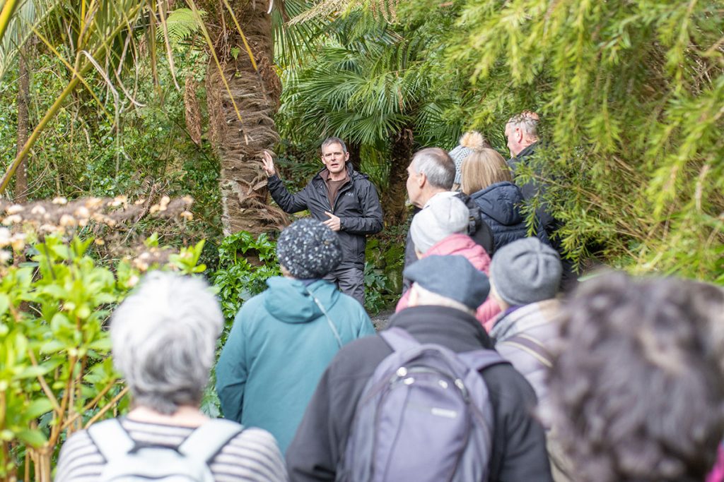 darren dickey leading a garden tour